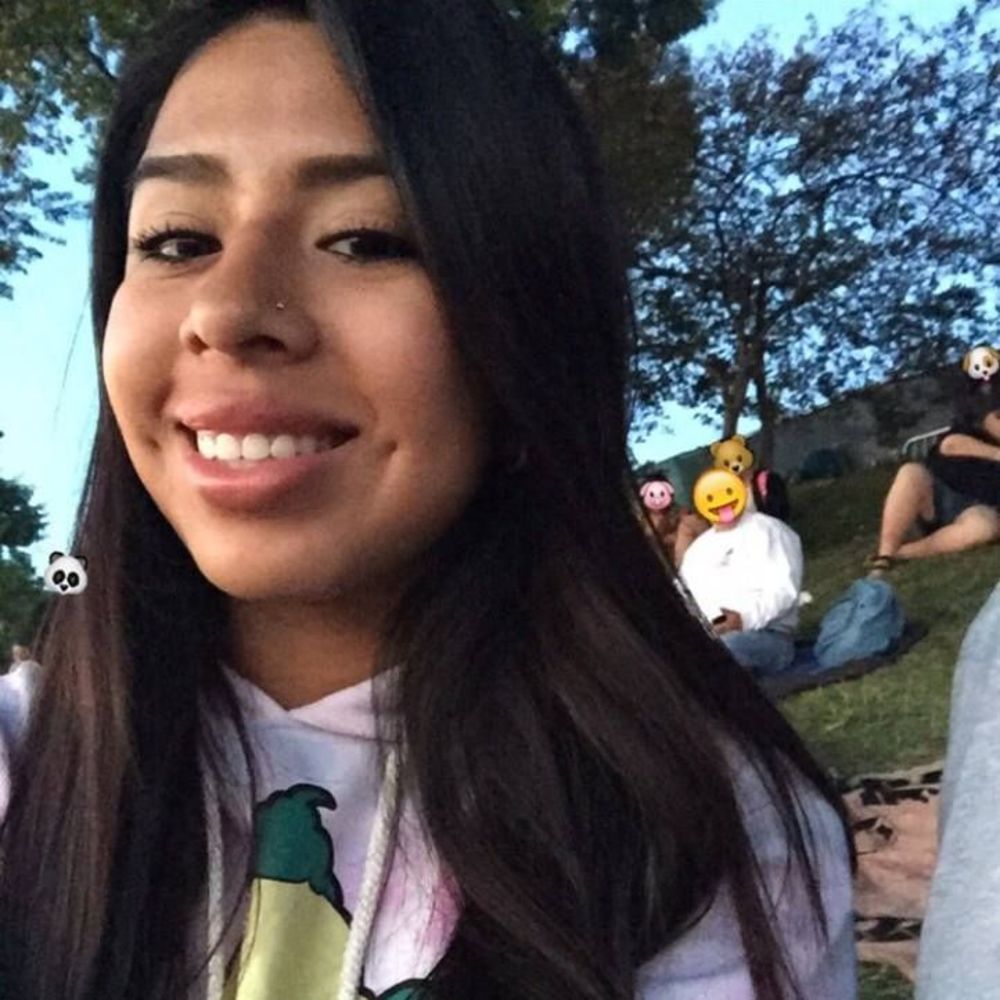 Meet your Posher, Vanessa